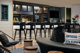 Renaissance Fort Lauderdale Cruise Port Hotel