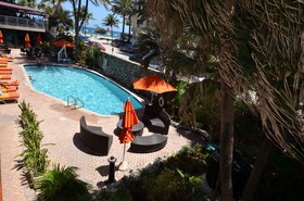 Sea Club Resort