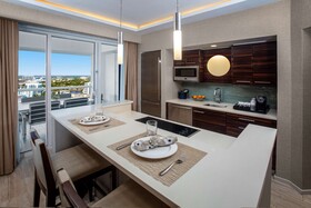 Conrad Fort Lauderdale Beach