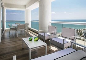 Conrad Fort Lauderdale Beach