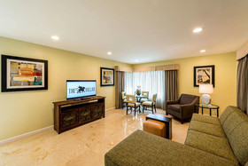 The Villas Las Olas Hotel'Apart