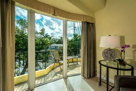 The Villas Las Olas Hotel'Apart