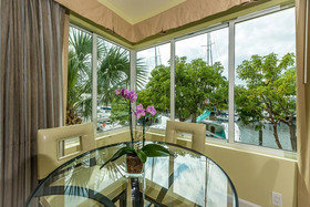 The Villas Las Olas Hotel'Apart