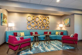 Hampton Inn & Suites Fort Myers-Colonial Blvd.