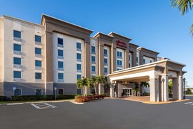 Hampton Inn & Suites Fort Myers-Colonial Blvd.
