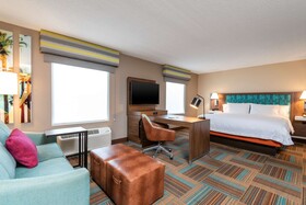 Hampton Inn & Suites Fort Myers-Colonial Blvd.
