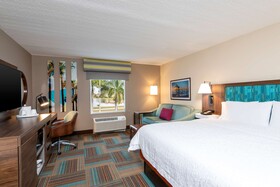 Hampton Inn & Suites Fort Myers-Colonial Blvd.