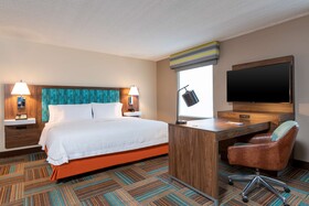 Hampton Inn & Suites Fort Myers-Colonial Blvd.