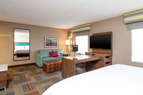 Hampton Inn & Suites Fort Myers-Colonial Blvd.