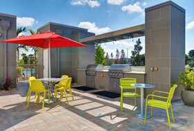 Home2 Suites by Hilton Fort Myers Colonial Blvd