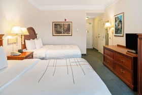 La Quinta Inn & Suites by Wyndham Fort Myers Airport