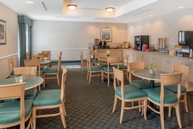 La Quinta Inn & Suites by Wyndham Fort Myers Airport