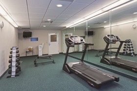 La Quinta Inn & Suites by Wyndham Fort Myers Airport