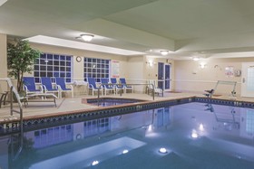 La Quinta Inn & Suites by Wyndham Fort Myers Airport