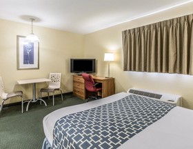 Suburban Studios Fort Myers Cape Coral