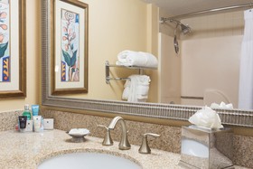 Doubletree by Hilton Fort Myers at Bell Tower Shops