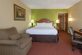 Doubletree by Hilton Fort Myers at Bell Tower Shops
