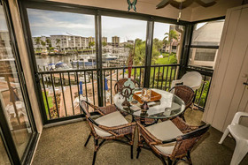 Estero Yacht & Racquet