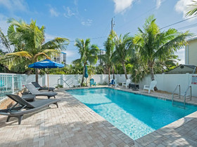 Golden Palm Estate