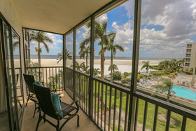 Island Winds Condominium