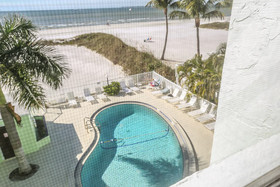 Kona Beach Club