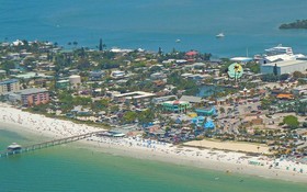 Manatee Bay Inn