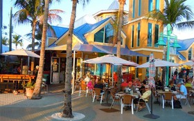 Manatee Bay Inn