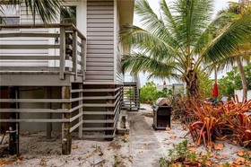 Sandy Toes Cottage