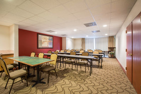 Comfort Suites