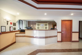 Comfort Suites