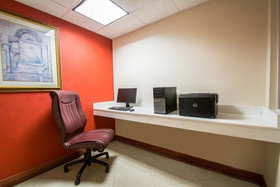 Comfort Suites