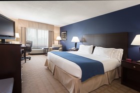Holiday Inn Express & Suites Fort Pierce West