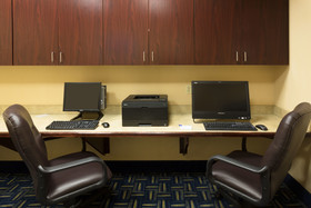 Holiday Inn Express & Suites Fort Pierce West