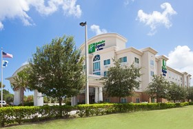 Holiday Inn Express & Suites Fort Pierce West
