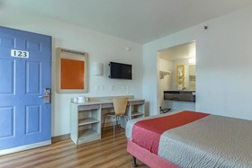 Motel 6 Fort Pierce
