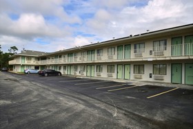 Motel 6 Fort Pierce