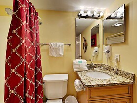 Pelican Isle by Southern Vacation Rentals