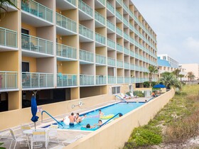 Pelican Isle by Southern Vacation Rentals