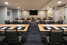 DoubleTree by Hilton Gainesville