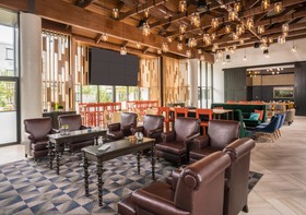 DoubleTree by Hilton Gainesville