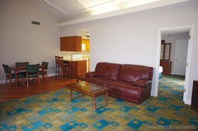 Days Inn by Wyndham Gainesville University I-75