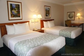 Days Inn by Wyndham Gainesville University I-75