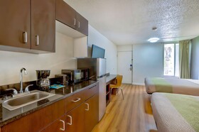 Studio 6 Gainesville, FL