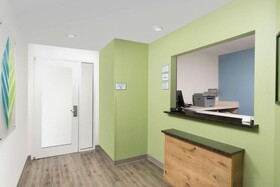 WoodSpring Suites Gainesville I-75