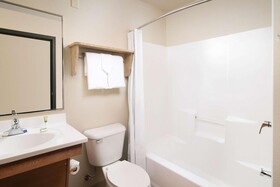 WoodSpring Suites Gainesville I-75
