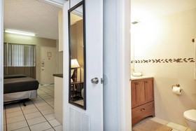 Knights Inn Hallandale