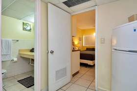 Knights Inn Hallandale