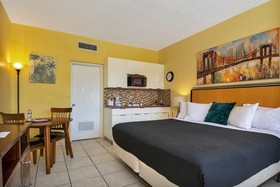 Knights Inn Hallandale