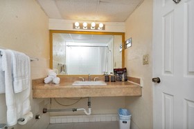 Knights Inn Hallandale