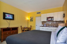 Knights Inn Hallandale